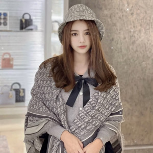 클래식 플라워 그레이 상의