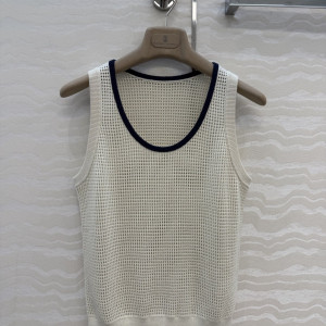 이태리 스타일 U넥 니트 베스트