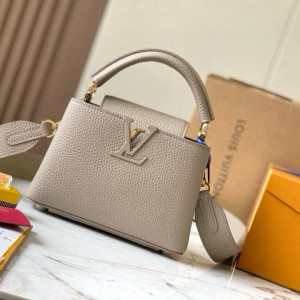 루이비통 그레이 레더 핸드백