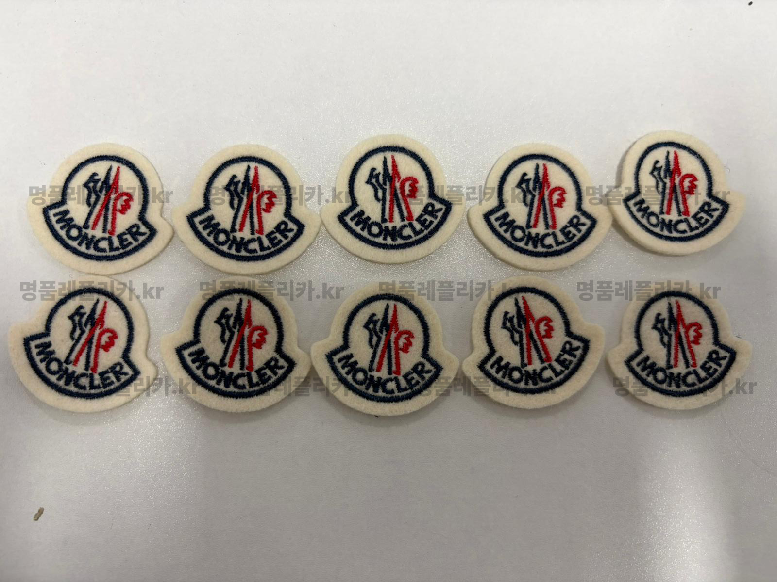 몽클레어 로고 와펜 최종 1